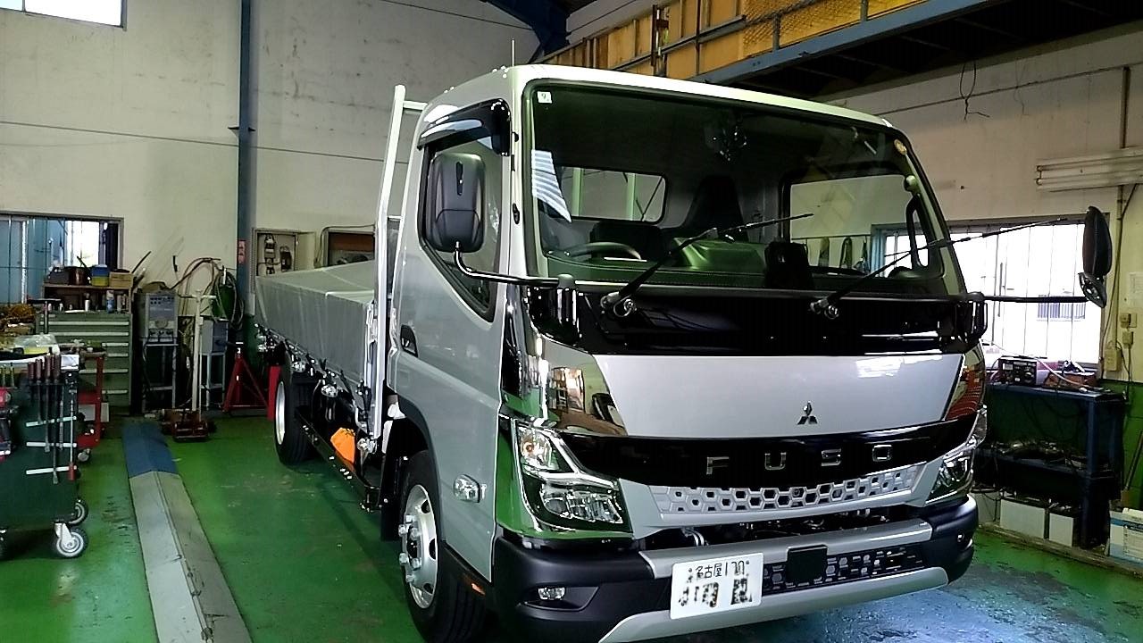新しく代車を配備しました。